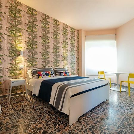 Budget Rooms Carbonazzi 17 칼리아리 외부 사진